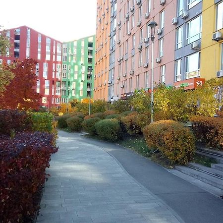 Positive Smile Studio Apartment In The Colorful Comfort Town Residental Complex. Kt-06. Kyjev Exteriér fotografie