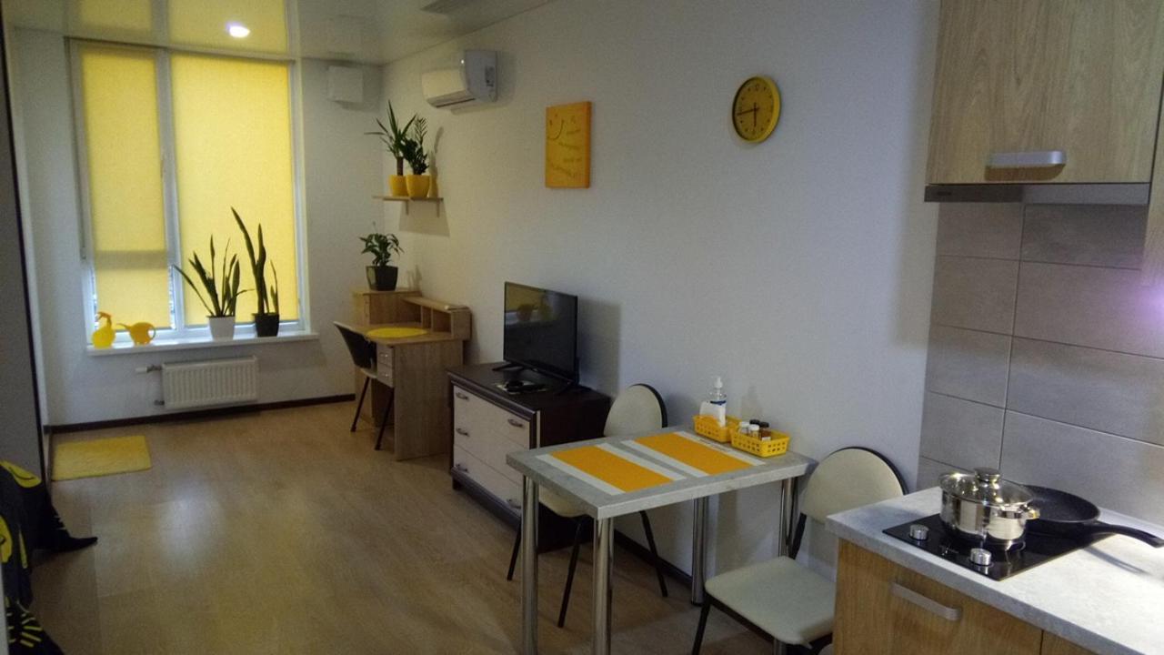 Positive Smile Studio Apartment In The Colorful Comfort Town Residental Complex. Kt-06. Kyjev Exteriér fotografie