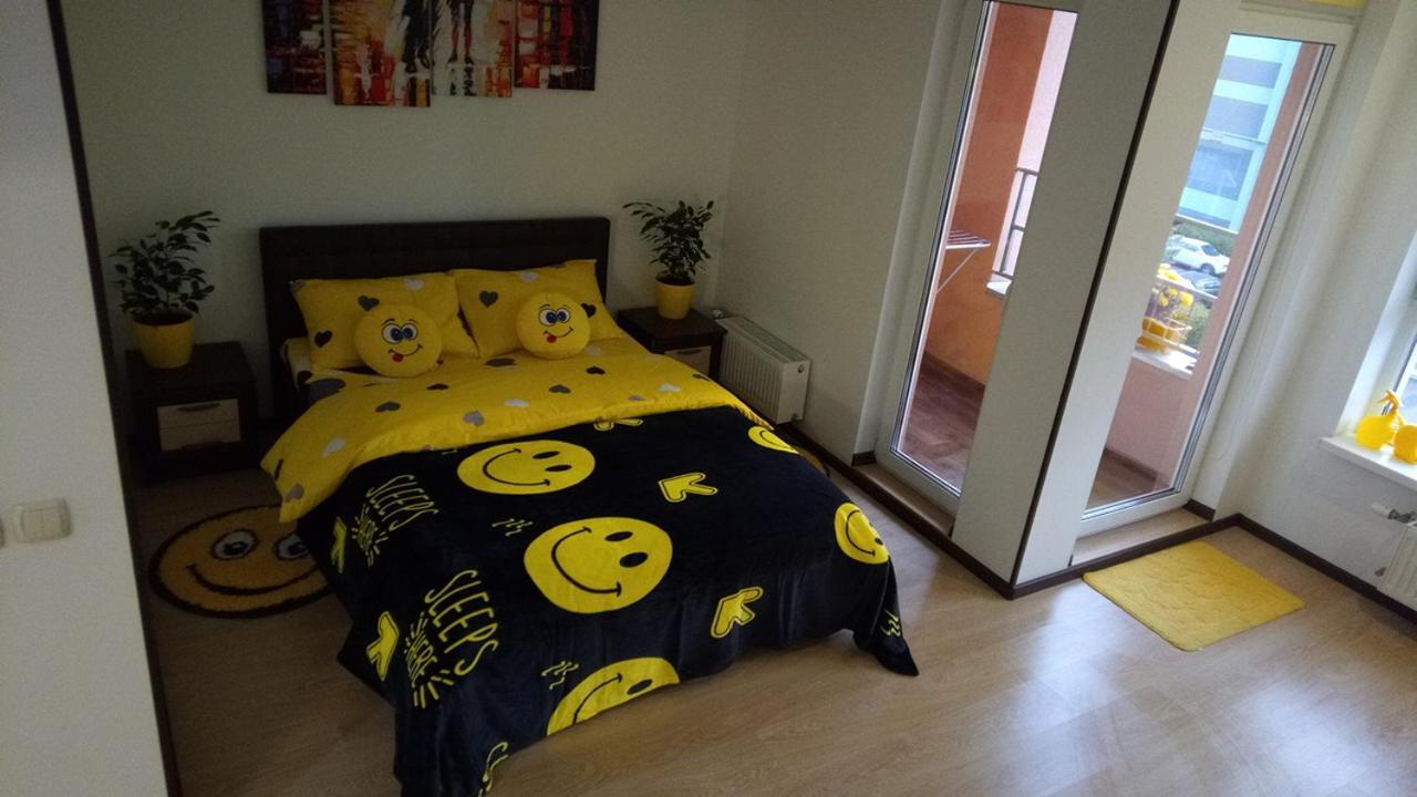 Positive Smile Studio Apartment In The Colorful Comfort Town Residental Complex. Kt-06. Kyjev Exteriér fotografie